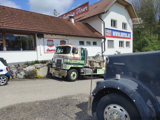 Podwozie ciężarówki International Harvester COF4070B