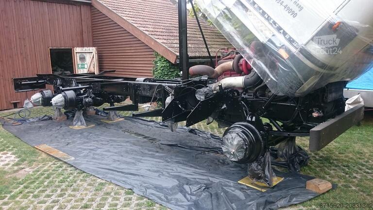 Podwozie ciężarówki International Harvester COF4070B