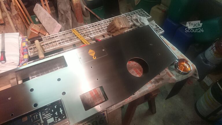 Podwozie ciężarówki International Harvester COF4070B