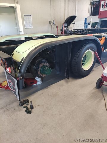 Podwozie ciężarówki International Harvester COF4070B