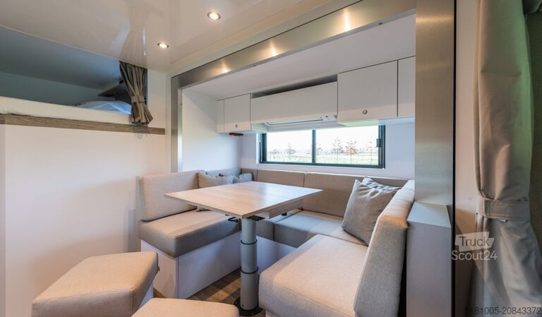 Prevoz konj Mercedes Actros AKX Jong AKX paardenvrachtwagen 6paards ...