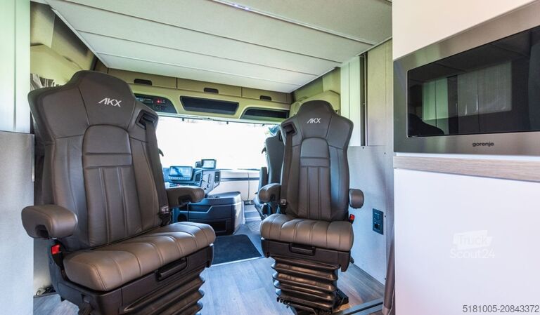 Transport de chevaux Mercedes Actros AKX Jong AKX paardenvrachtwagen 6paards ...