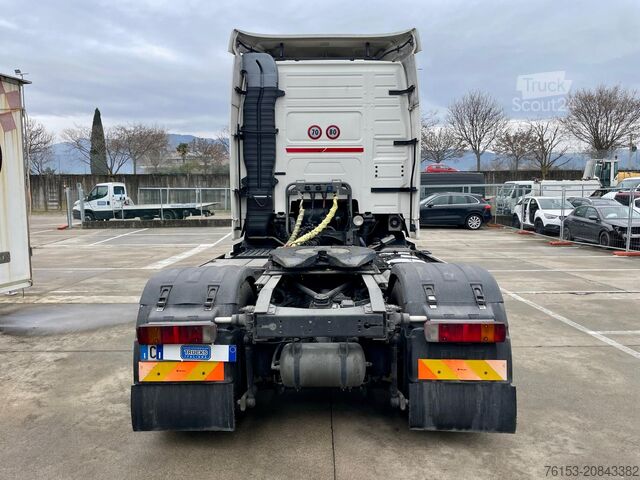 Tracteur routier standard Volvo FH 12-460