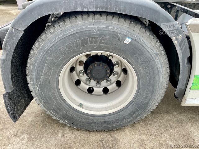 Tracteur routier standard Volvo FH 12-460