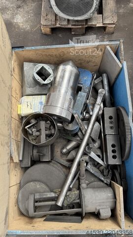 Bauer GmbH Nutzfahrzeuge-Baumaschinen Bauer GmbH Nutzfahrzeuge-Baumaschinen Bauer GmbH Nutzfahrzeuge-Baumaschinen
