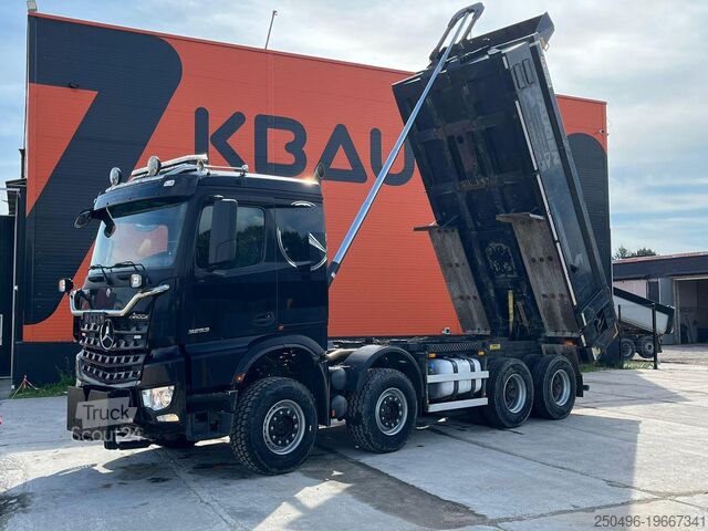 Tipper Mercedes-Benz Arocs 3253 8x4 2019