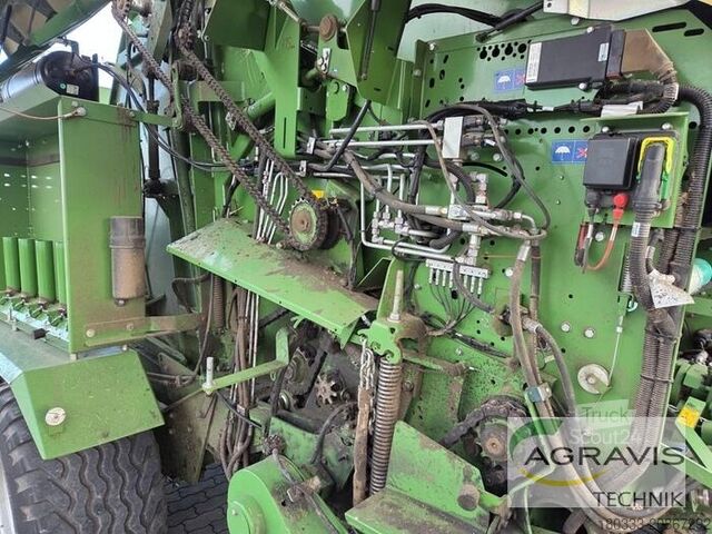 Bale press (agriculture) Krone COMPRIMA CV 150 XC