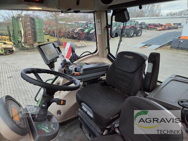 Traktor Fendt 828 VARIO S4