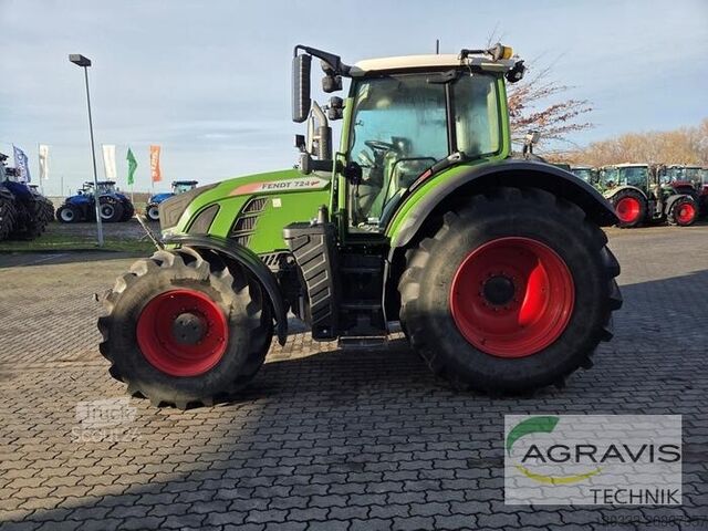 Traktor Fendt 724 VARIO S4