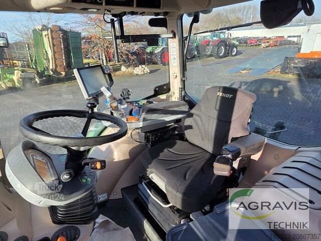 Traktor Fendt 724 VARIO S4