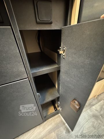 Autocaravana con alcoba SUNLIGHT A 70, Autom,Markise,Fahrradträger,6 Pers.,AKTION