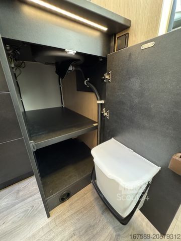 Polintegriran avtodom SUNLIGHT T 680 Adventure, Autom,Navi,BiXenon,6E,AKTION