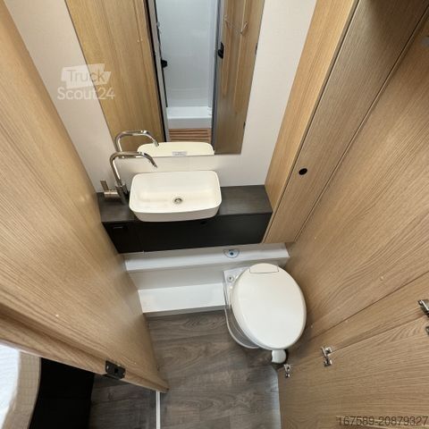 Polintegriran avtodom SUNLIGHT T 69 LC Adventure, Autom,6E,Navi,RFK,AKTION