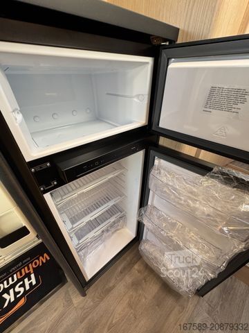 Polintegriran avtodom SUNLIGHT T 680 Adventure, Navi,6E,Xenon,WiFi,TV,AKTION