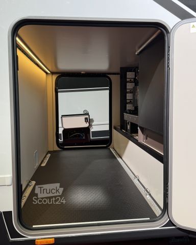 Polintegriran avtodom BÜRSTNER Signature SFT 7.4, Alde,Lithium,Navi,Sat,TV,AHK