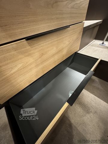 Polintegriran avtodom BÜRSTNER Signature SFT 7.4, Alde,Lithium,Navi,Sat,TV,AHK