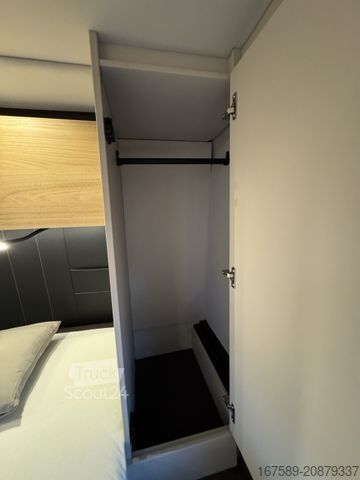 Polintegriran avtodom BÜRSTNER Signature SFT 7.4, Alde,Lithium,Navi,Sat,TV,AHK