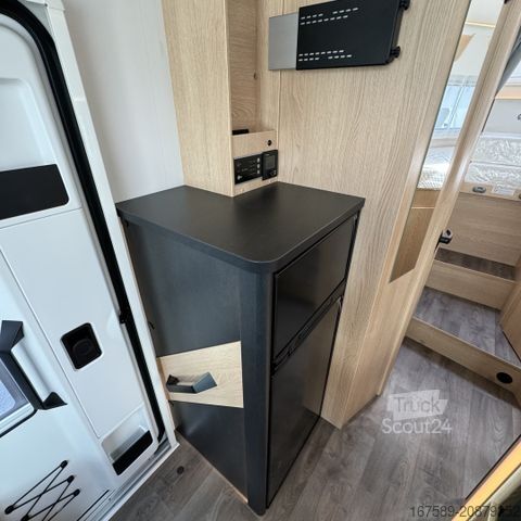 Polintegriran avtodom SUNLIGHT T 67 S Adventure, 140PS,90l,Heizung 6E,Aktion