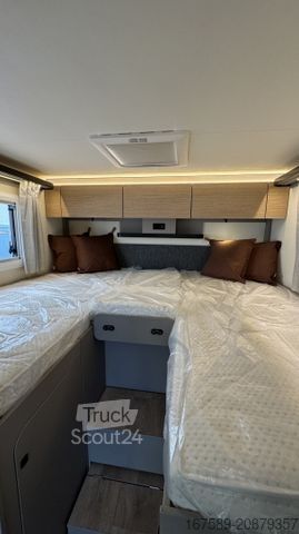 Polintegriran avtodom BÜRSTNER Campeo TD 690 G, Navi,Safety/Winter Paket,SCU