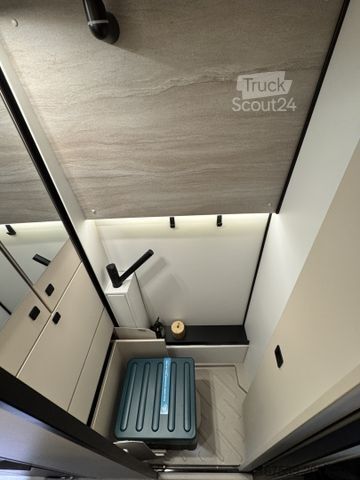 Avtodom BÜRSTNER Habiton HM 6.0, RT,Autarkie-,Winterpaket,AHK