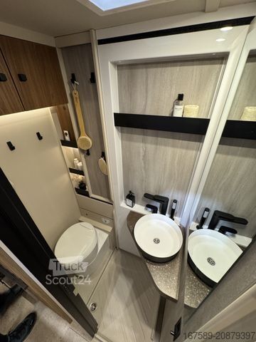 Polintegriran avtodom BÜRSTNER Signature SFT 7.1, Alde,Lithium,Navi,Sat,TV,AHK