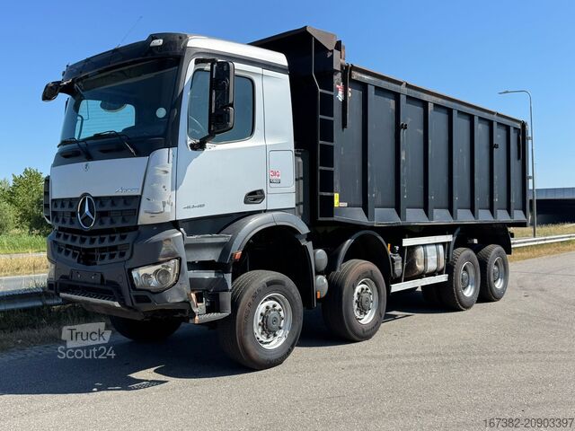 Benne Mercedes-Benz Arocs 4848 8x8 tipper