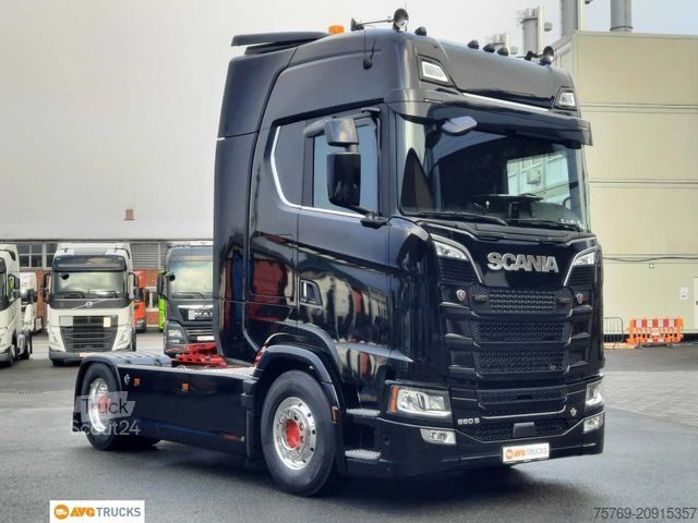 Standard nyergesvontató SCANIA S 660 V8 Retarder Standklima Leder Alu