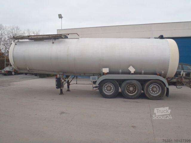 Tankauflieger  INSULATED ADR FL + AT CLASS 3 + 9 hazardous tank