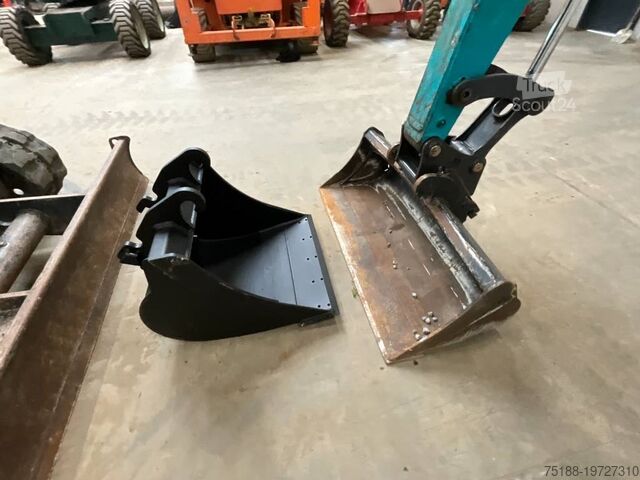 Midi-Bagger Sunward SWE 90 UF