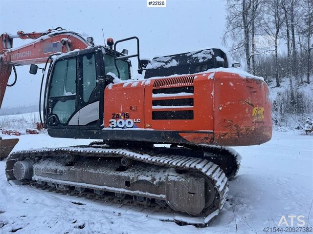 Bandgrävare Hitachi ZX300LC-6 crawler excavator with digging bucket