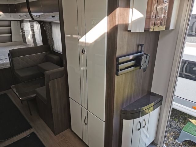 Kemperis HOBBY Prestige 720 UKFe Autark, Combi 6 E