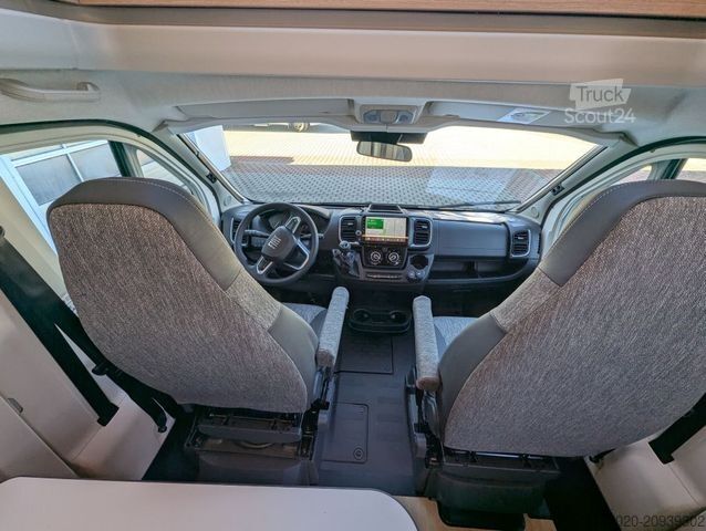 Daļēji integrēta kemperis BÜRSTNER Campeo TD 691 G UVP 98.120 ¤