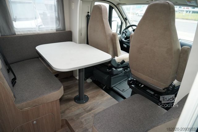 Yarı entegre karavan CARADO T 447 Pro+ (40) 140 PS, Automatik