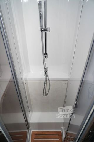 Yarı entegre karavan CARADO T 447 Pro+ (40) 140 PS, Automatik