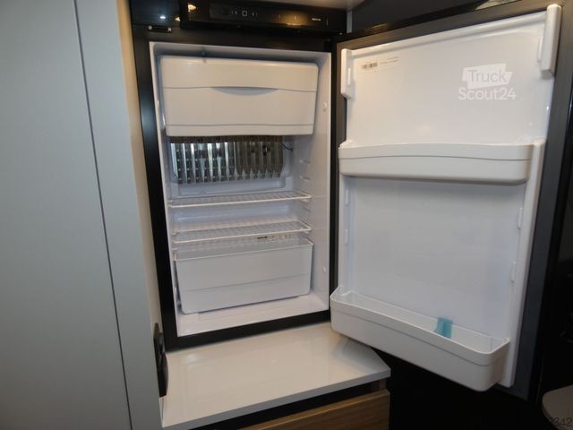 Karavāna ADRIA Action 361 LH