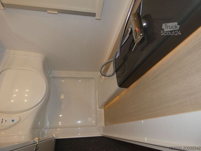 Karavāna ADRIA Action 361 LH