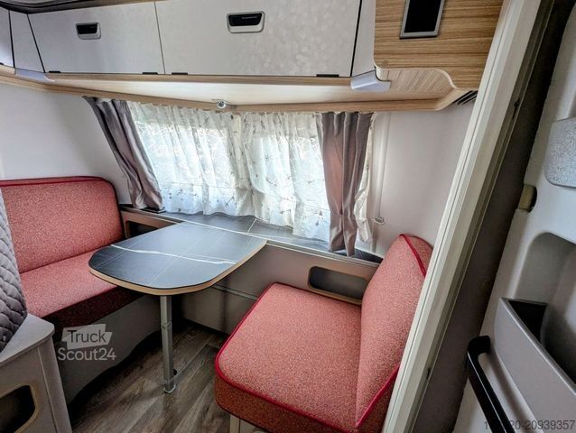 Caravana HYMER/ERIBA Touring 542 TANGO RED EDITION