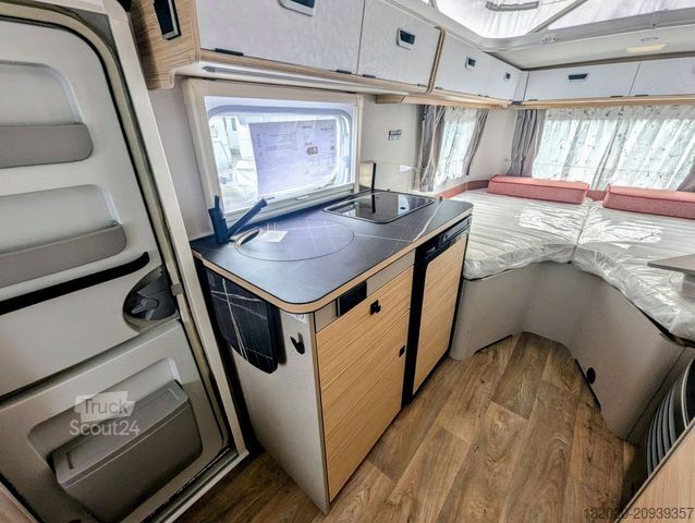 Caravana HYMER/ERIBA Touring 542 TANGO RED EDITION