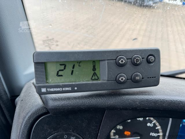Kühltransporter MERCEDES-BENZ 818 L Atego Kühlwagen