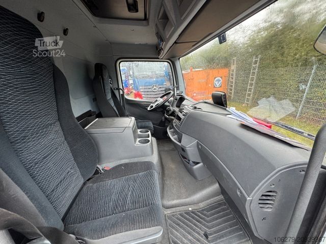 Kølevarevogn MERCEDES-BENZ 818 L Atego Kühlwagen