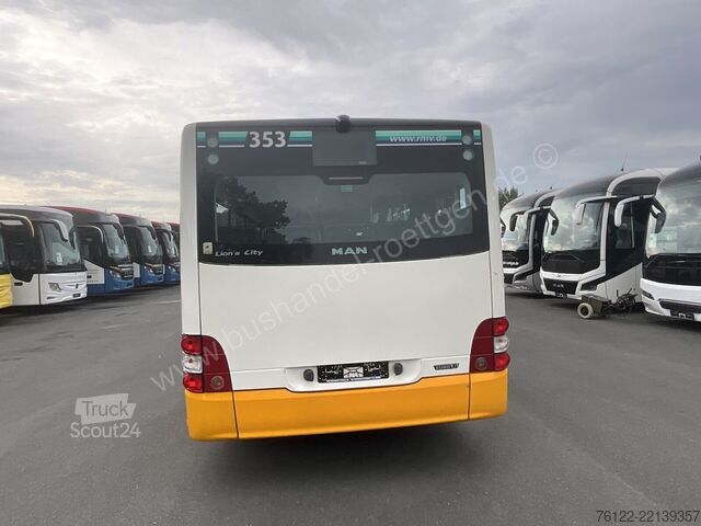 Autocarro articulado MAN A 23 Lions City