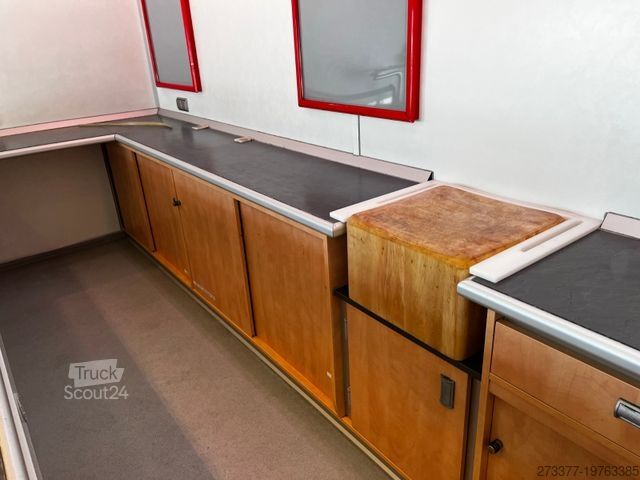 Sonderausbau-Transporter FIAT Borco Höhns Verkaufsmobil