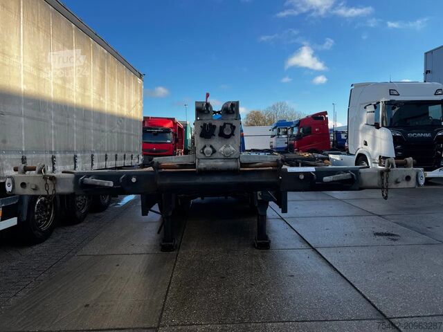 Transporte de contenedores Renders Euro 800 3DFCST 45FT / 1x Lift Axle / 2x Extend...
