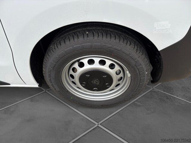 Dobozos furgon Peugeot Expert L2 BHDi 145 +Kamera+Holz+AHK+Moduwork+