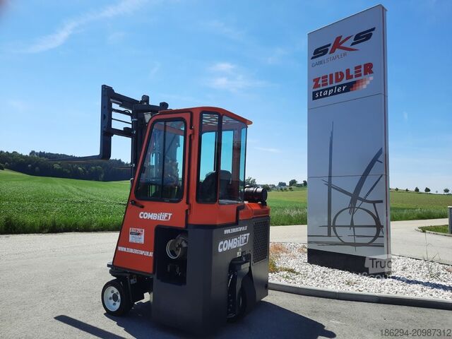 Chariot élévateur multidirectionnel Combilift CB3000