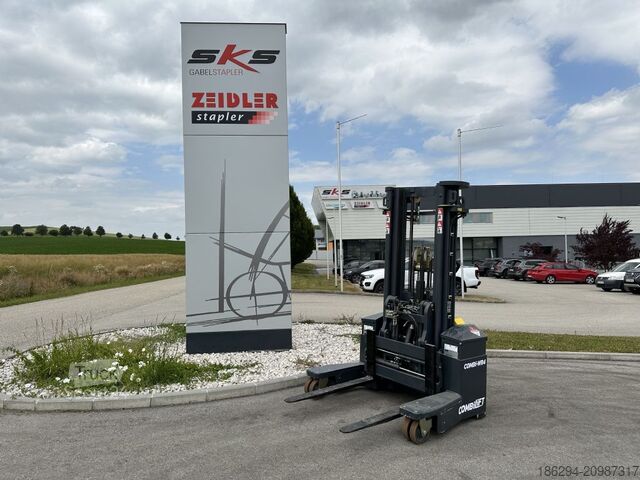 Empilhador retrátil Combilift WR4