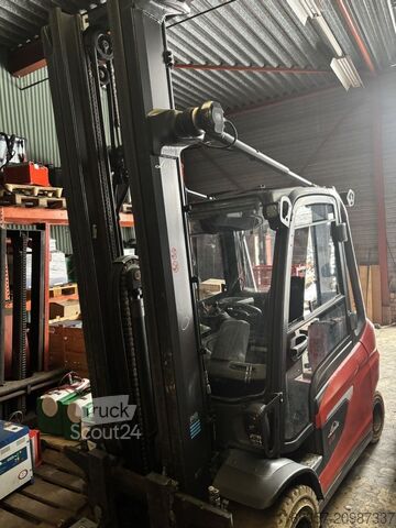 Voorlader vorkheftruck Linde E35HL-01