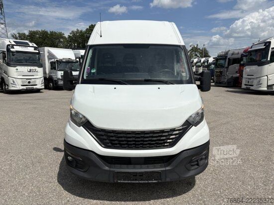 Slēgtais furgons IVECO DAILY 35-160, IS35SC2AA KASTENWAGEN, L4H2 HEBEBüHNE, EURO 6