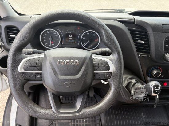 Slēgtais furgons IVECO DAILY 35-160, IS35SC2AA KASTENWAGEN, L4H2 HEBEBüHNE, EURO 6