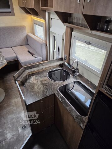 Kemperis/kemperis automobīlis Iveco 72 210 Hi-Matic Renntransporter